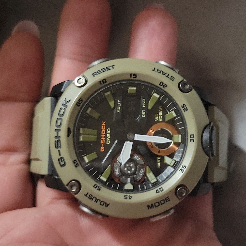 Men's g shock watch
